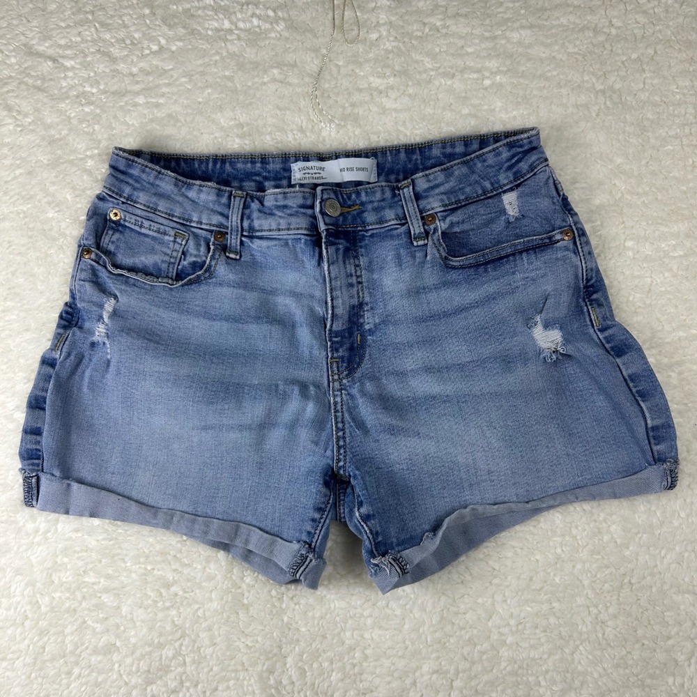 Signature Levi Strauss Womens Mid Rise Distressed Denim Shorts Light Wash Size12 - Picture 9 of 12